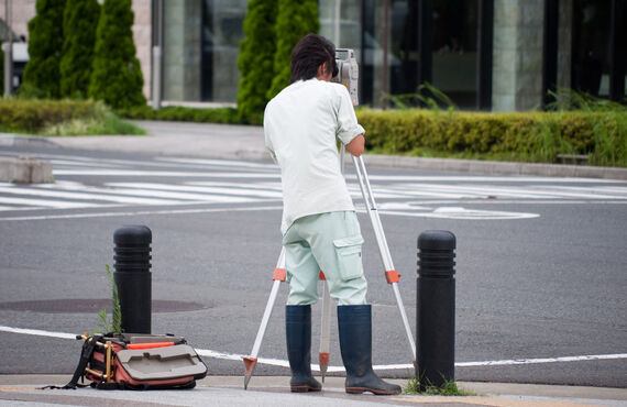 選考に際して土木工事などの経験者を優遇いたします | 下関で土木工事なら有限会社 翔建設にお任せください
